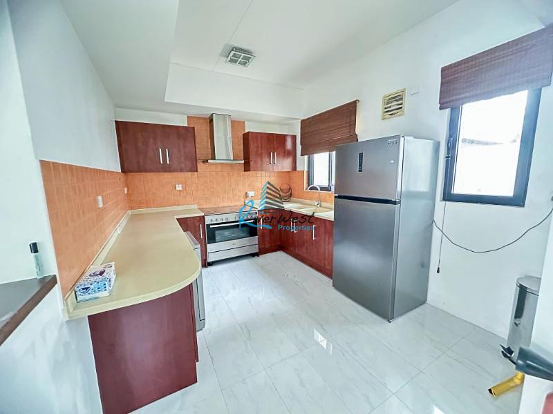 WhatsApp Image 2025-02-15 at 11.59.35