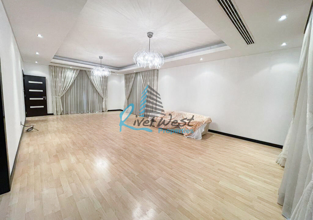 00bbc983-e30d-42af-a594-95c1f448da33-677104e6-e315-42c1-bf2d-31d31baea020