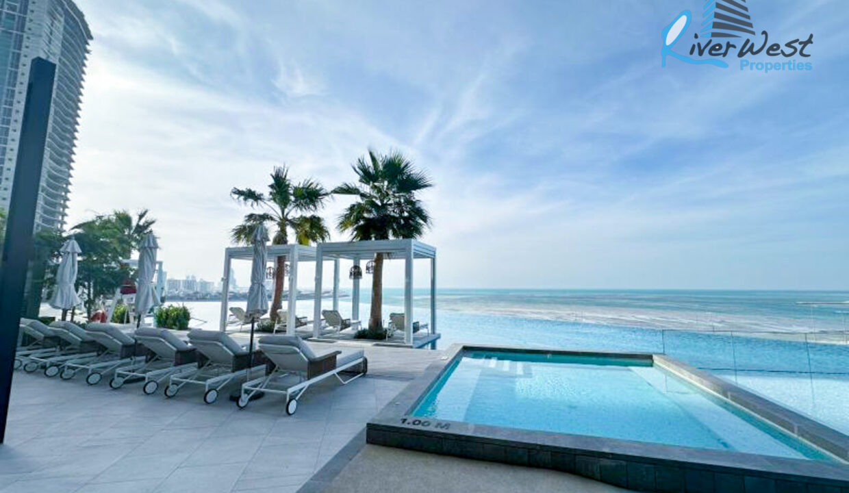 WhatsApp Image 2024-12-18 at 15.06.38