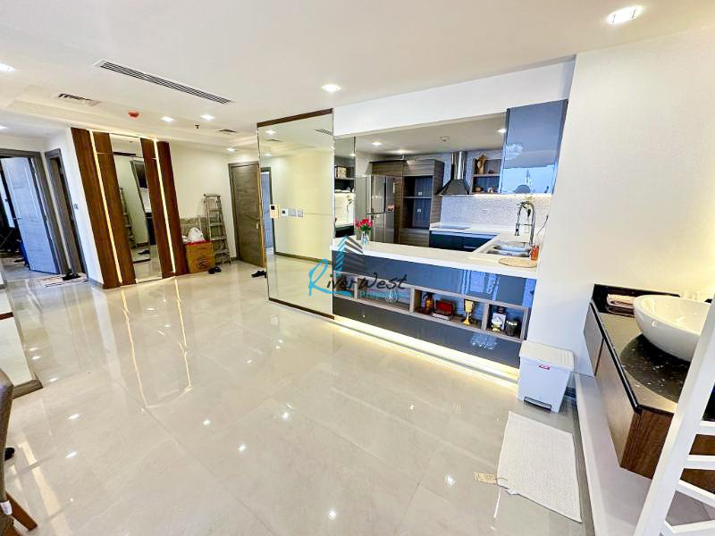 WhatsApp Image 2025-03-24 at 18.45.50 (1)