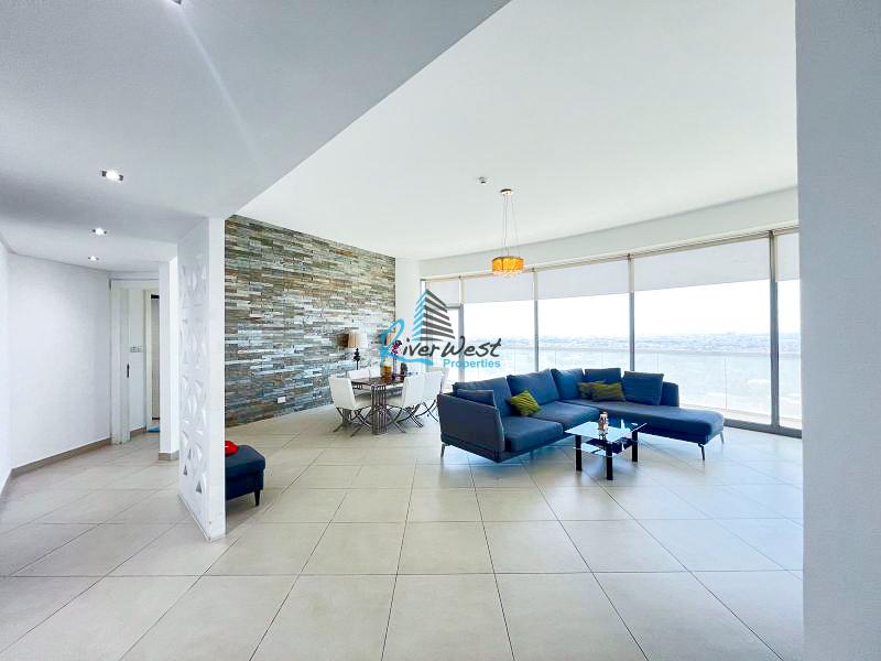 WhatsApp Image 2025-03-25 at 13.21.11