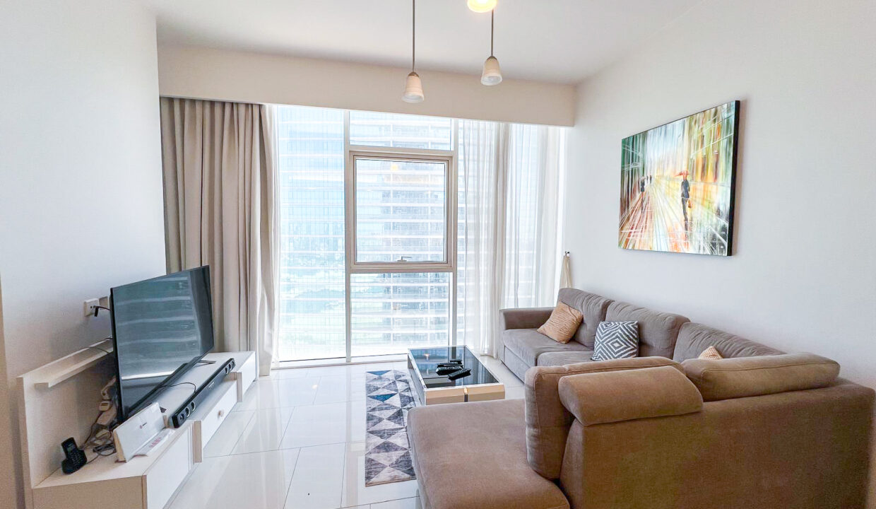 WhatsApp Image 2025-04-02 at 15.58.18 (2)