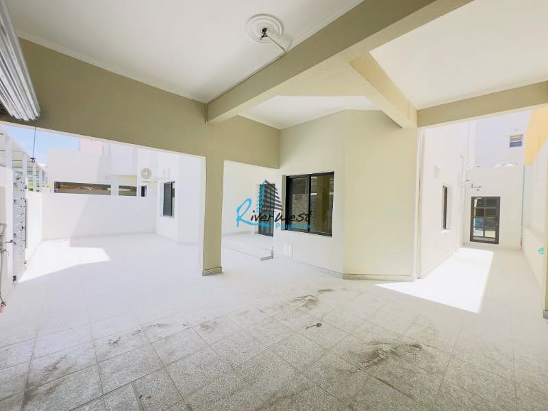 WhatsApp Image 2025-04-08 at 11.09.35