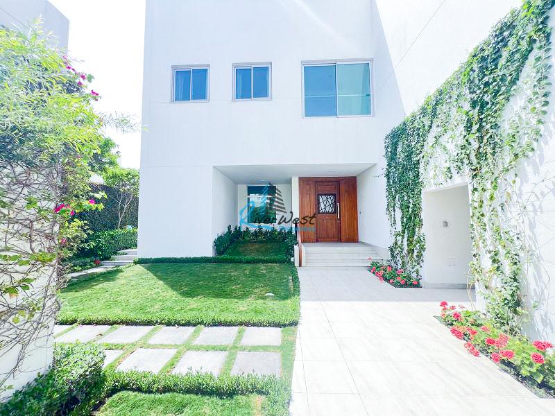 WhatsApp Image 2025-04-13 at 10.42.27