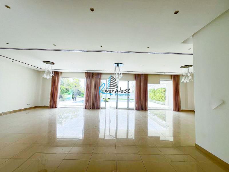 WhatsApp Image 2025-04-13 at 10.42.31