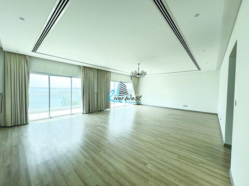 WhatsApp Image 2025-04-13 at 10.42.32 (1)