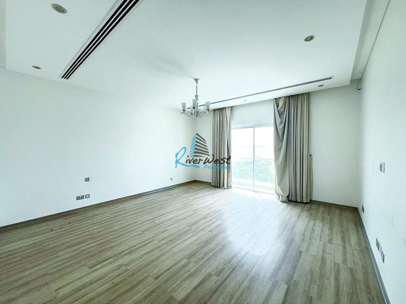 WhatsApp Image 2025-04-13 at 10.42.33 (2)