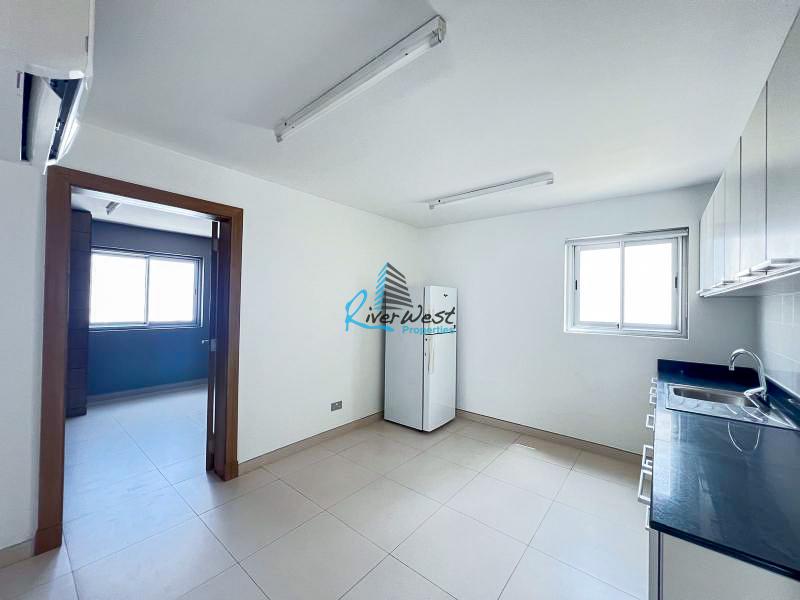 WhatsApp Image 2025-04-13 at 10.42.34 (1)