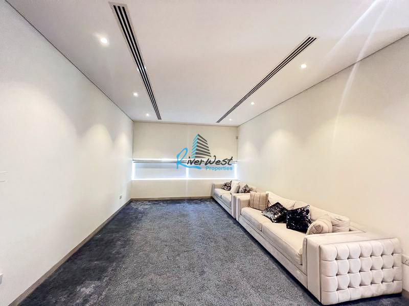 WhatsApp Image 2025-04-21 at 08.18.22 (1)