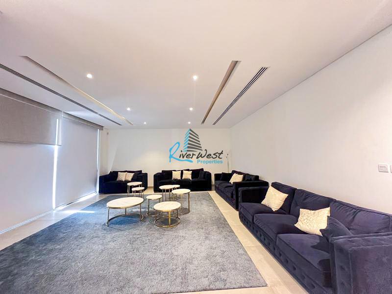 WhatsApp Image 2025-04-21 at 08.18.22 (2)