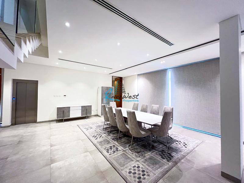 WhatsApp Image 2025-04-21 at 08.19.54