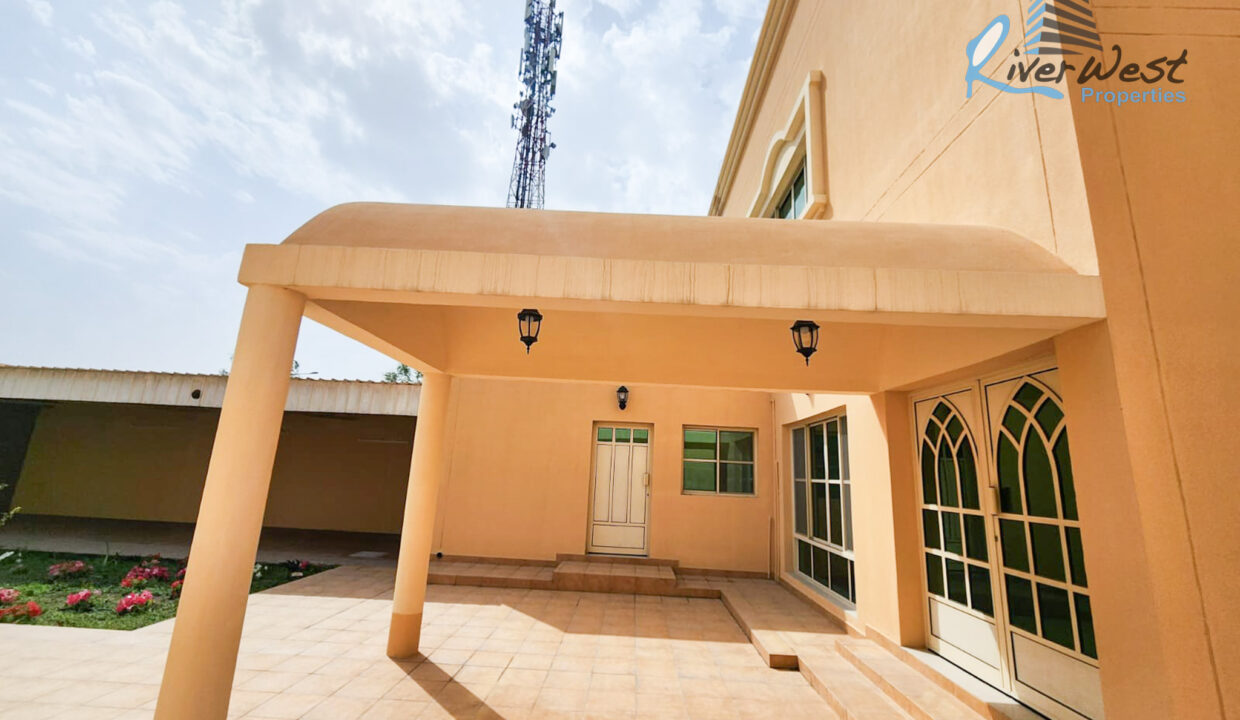 WhatsApp Image 2025-06-11 at 15.47.51 (1)