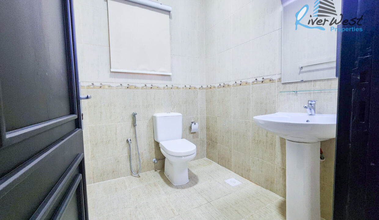 WhatsApp Image 2025-06-11 at 15.47.52 (1)