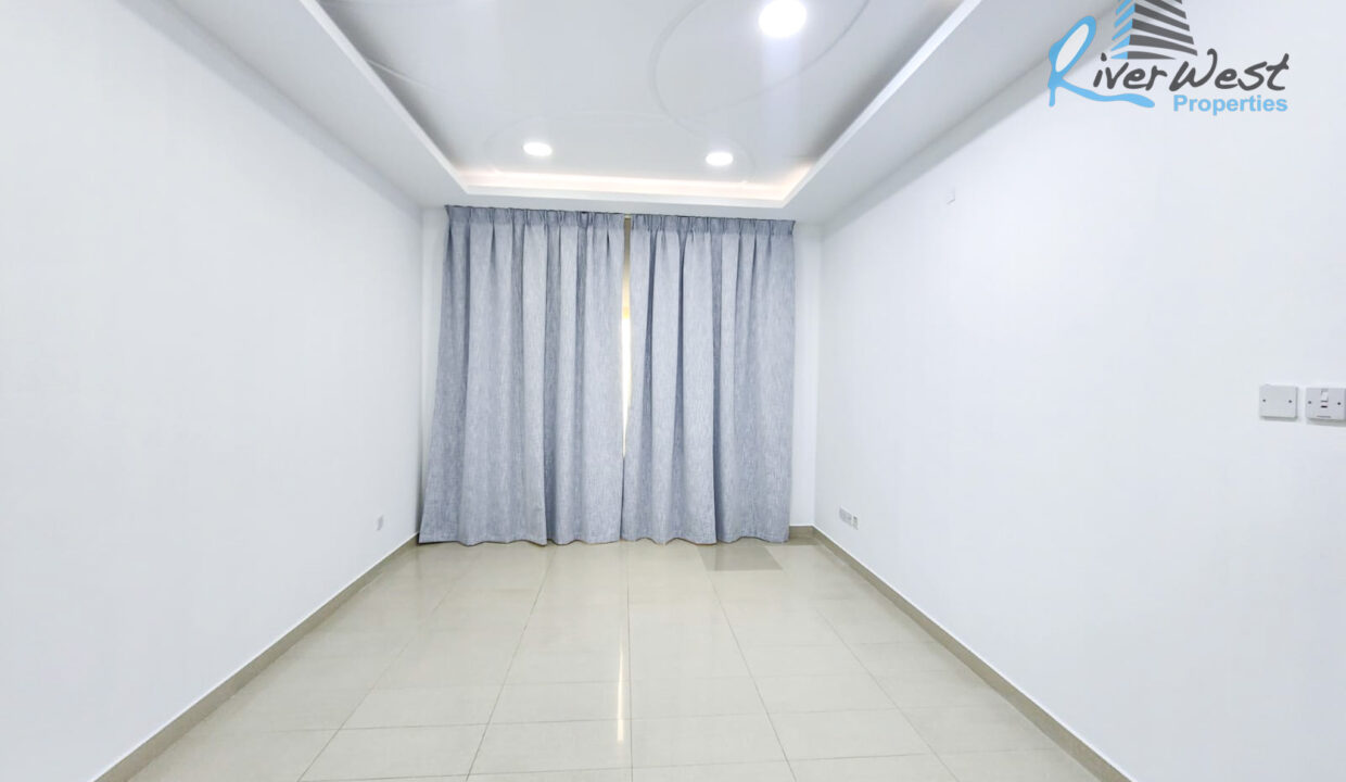 WhatsApp Image 2025-06-11 at 15.47.52