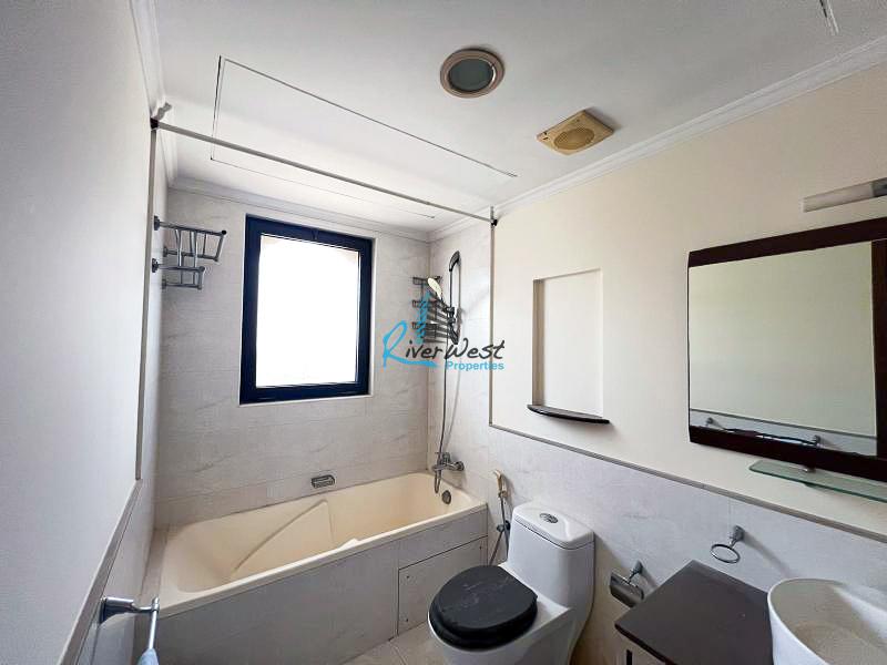 WhatsApp Image 2025-04-30 at 16.45.51 (4)