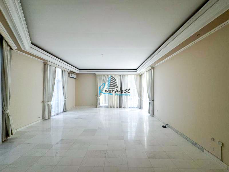 WhatsApp Image 2025-07-28 at 16.16.09