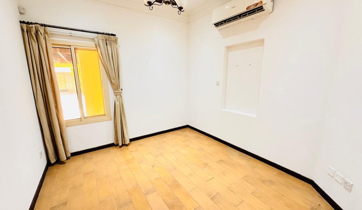 WhatsApp Image 2025-08-06 at 11.32.52 (10)