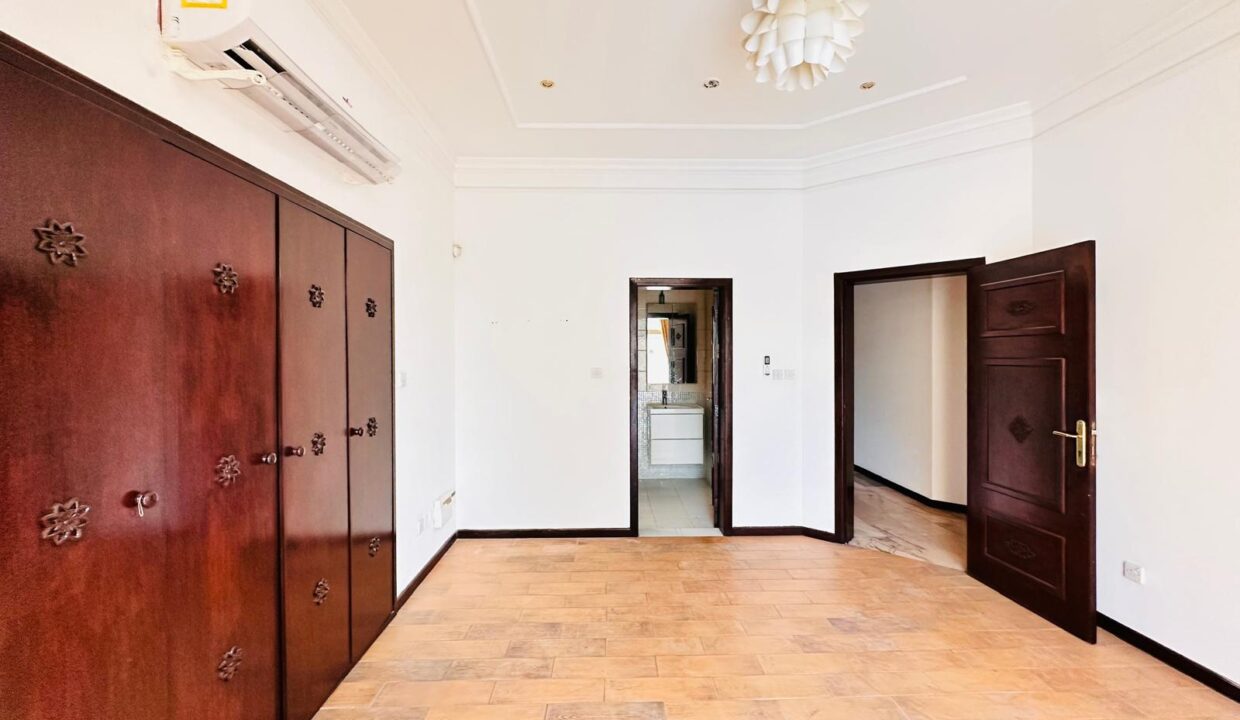 WhatsApp Image 2025-08-06 at 11.32.52 (8)