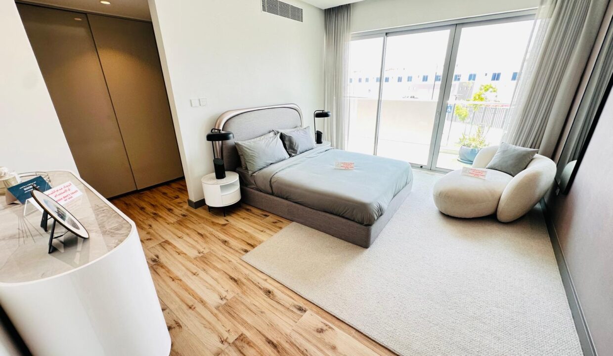 WhatsApp Image 2025-08-06 at 12.45.49 (10)