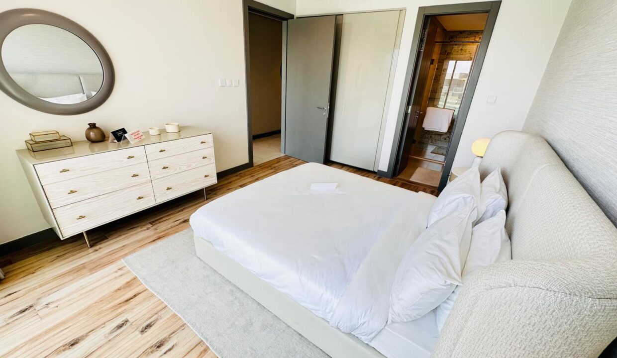 WhatsApp Image 2025-08-06 at 12.45.49 (15)