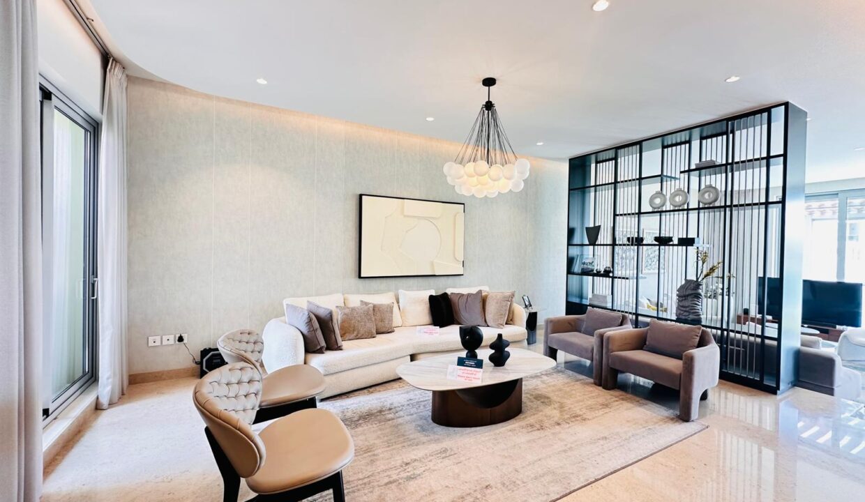 WhatsApp Image 2025-08-06 at 12.45.49 (2)