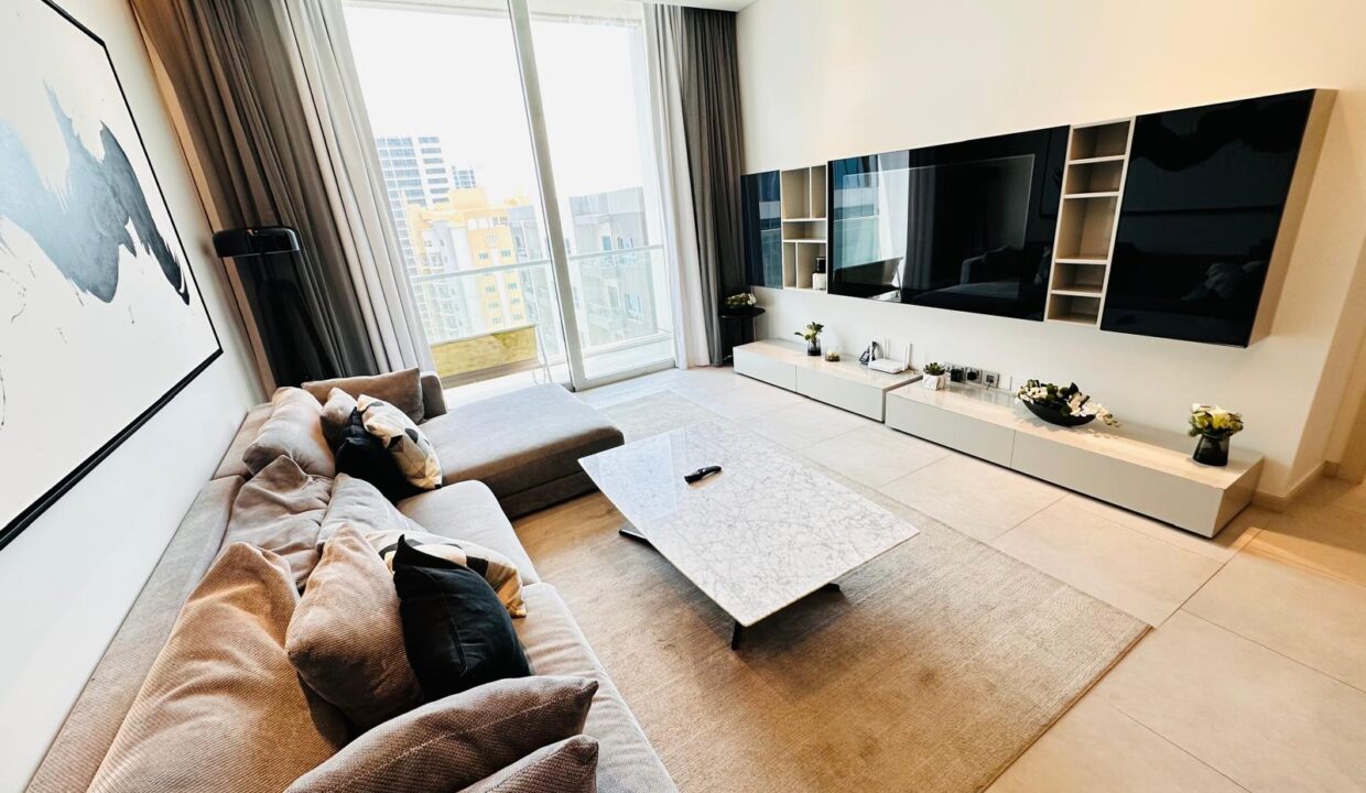 WhatsApp Image 2025-08-14 at 14.13.42 (1)