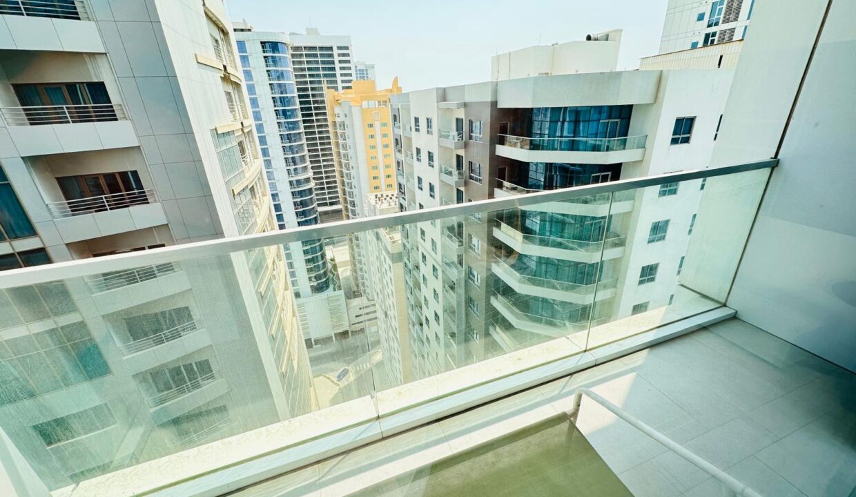 WhatsApp Image 2025-08-14 at 14.13.42 (6)