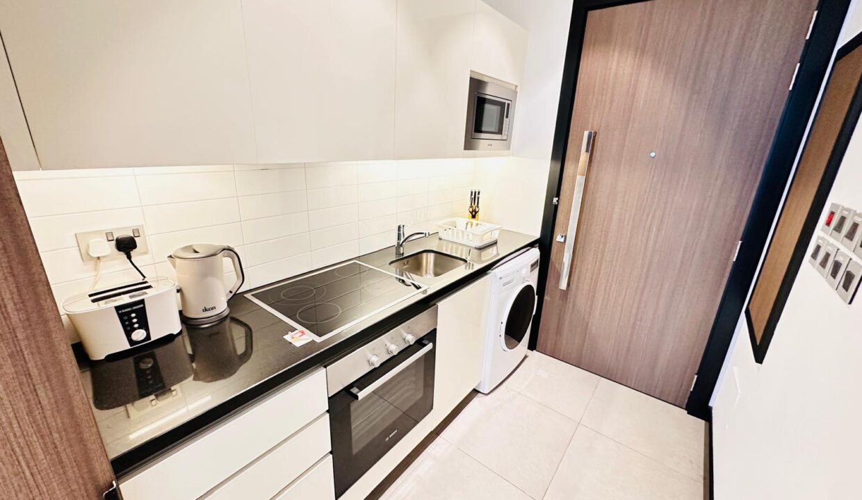 WhatsApp Image 2025-08-14 at 14.32.49 (1)