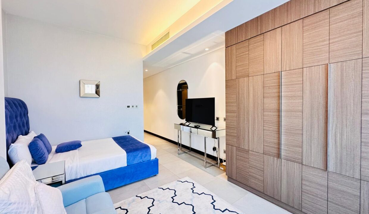 WhatsApp Image 2025-08-14 at 14.32.50 (3)