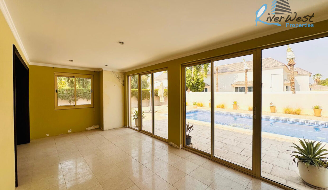 WhatsApp Image 2025-08-14 at 14.50.46 (3)