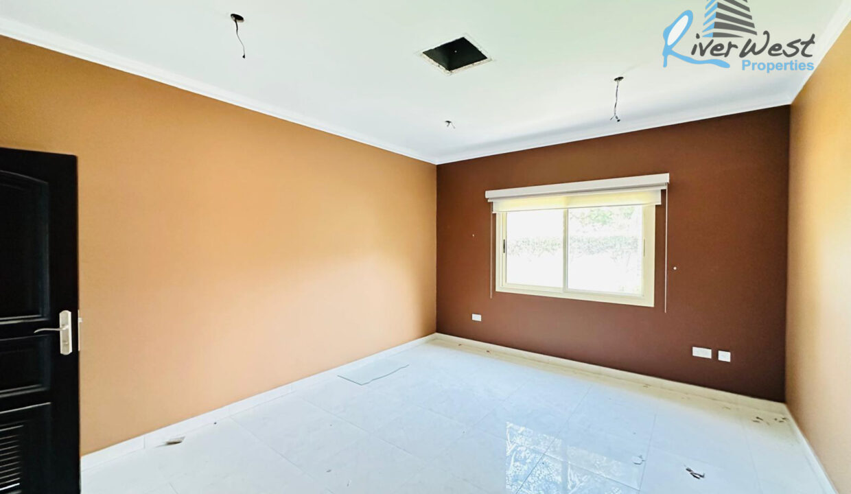 WhatsApp Image 2025-08-14 at 14.50.46 (8)