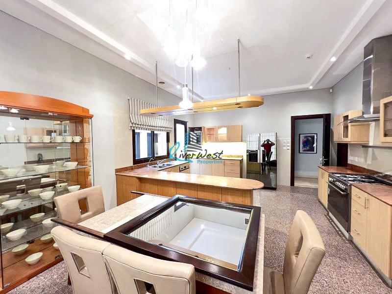 WhatsApp Image 2025-08-17 at 15.04.47 (2)