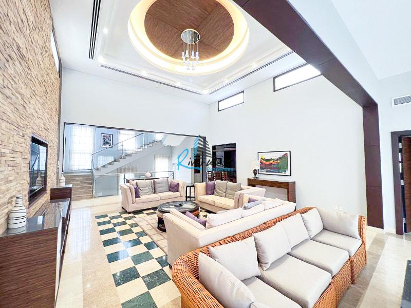 WhatsApp Image 2025-08-17 at 15.04.48