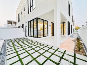 WhatsApp Image 2025-08-18 at 13.29.40 (2)