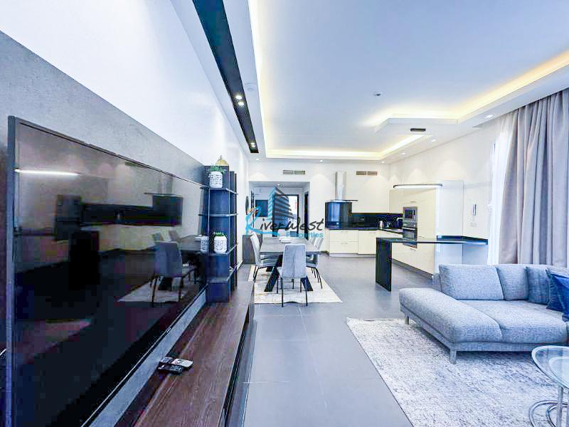 WhatsApp Image 2025-08-18 at 15.43.51 (4)