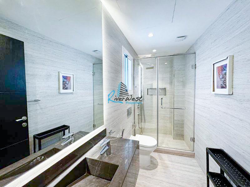 WhatsApp Image 2025-08-18 at 15.45.29