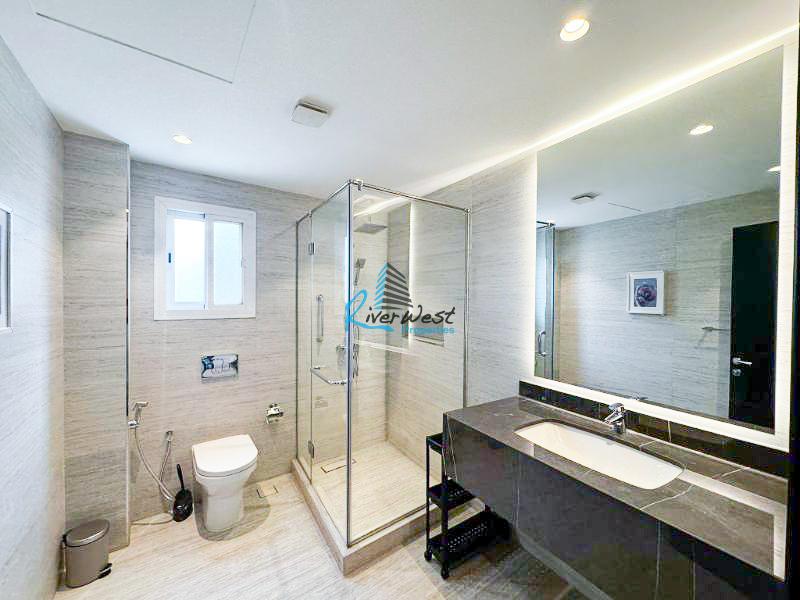 WhatsApp Image 2025-08-18 at 15.45.30 (2)