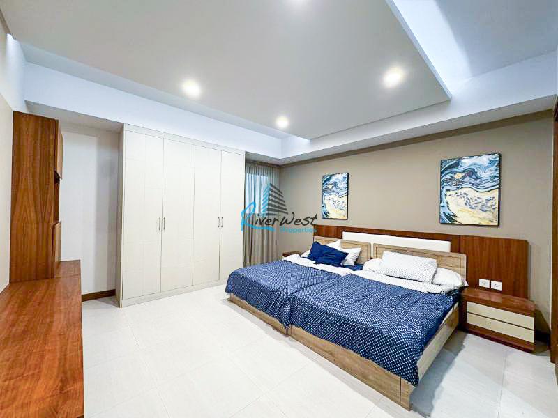 WhatsApp Image 2025-08-19 at 10.08.27 (2)