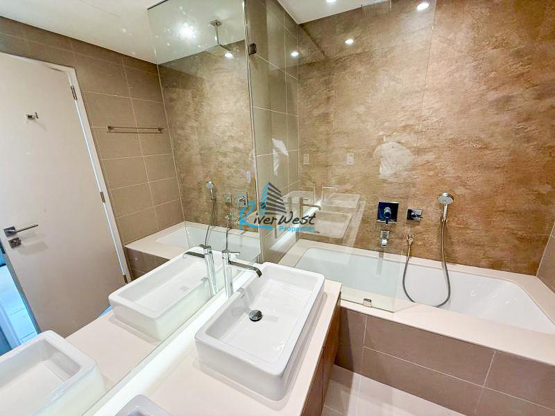 WhatsApp Image 2025-08-20 at 08.23.47