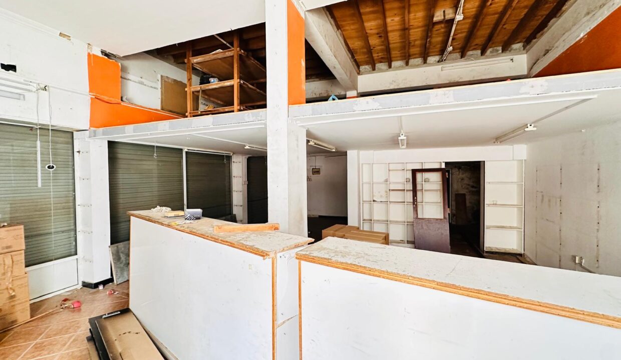 WhatsApp Image 2025-08-21 at 16.54.44 (1)