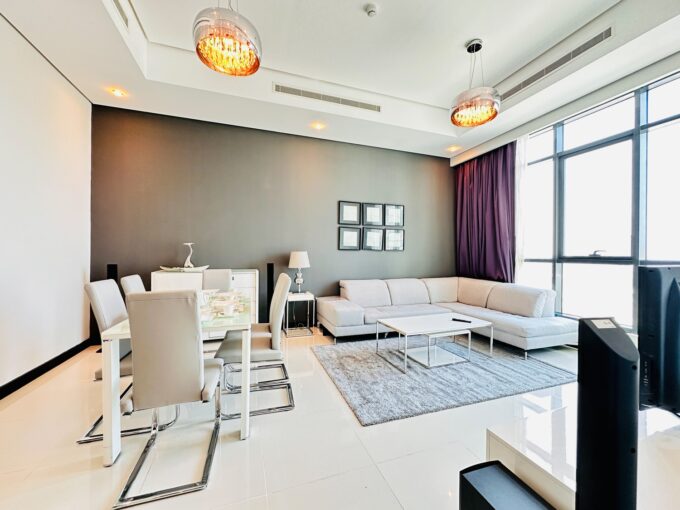 Modern furnished apartment in Seef with city and sea view