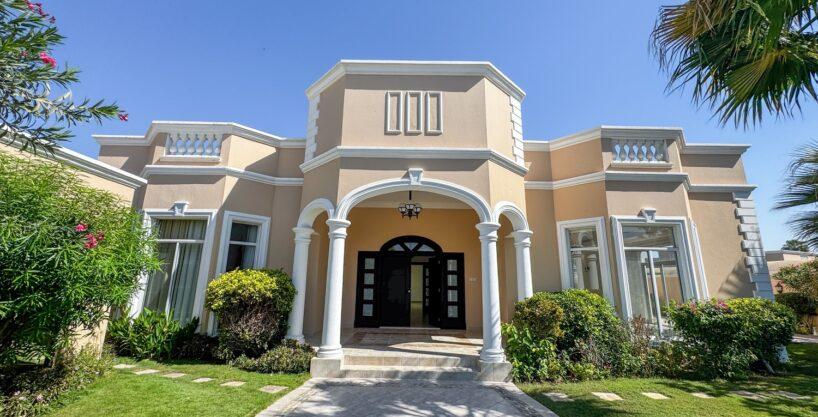 4 bedroom villa in Saar exterior garden area