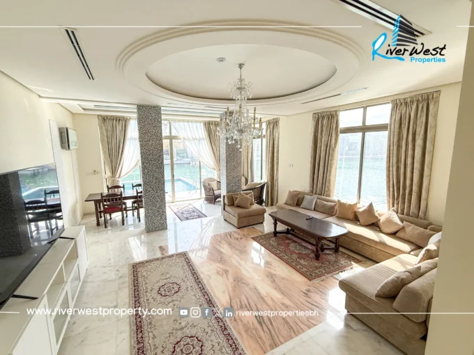 princess villa amwaj floating city