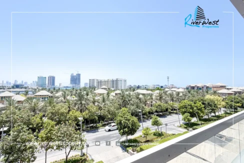3 Bedroom Apartment for Sale in Reef Island