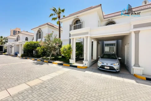 4 Bedroom Compound Villa for Rent in Umm Al Hassam