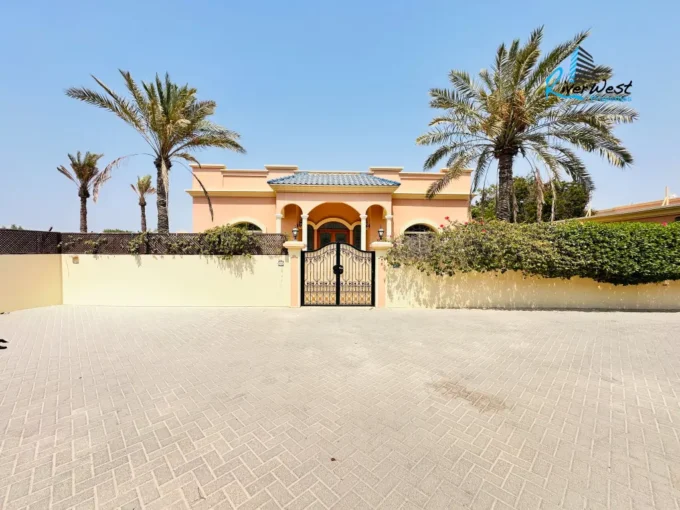 4 Bedroom Family Villa in Saar