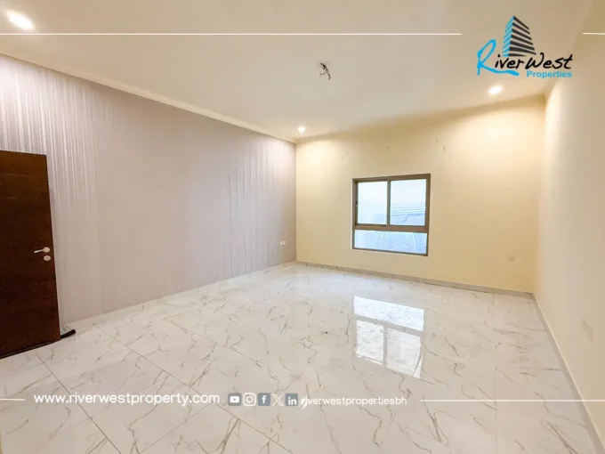 2 Bedroom Apartment for Rent in Busaiteen