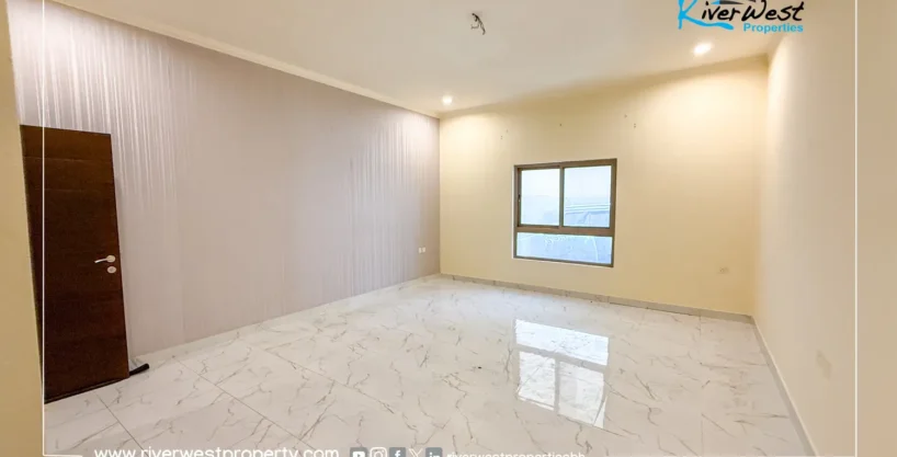 2 Bedroom Apartment for Rent in Busaiteen