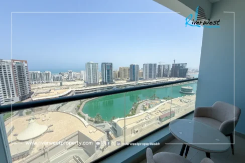 3 Bedroom Lagoon View Apartment in Amwaj Islands