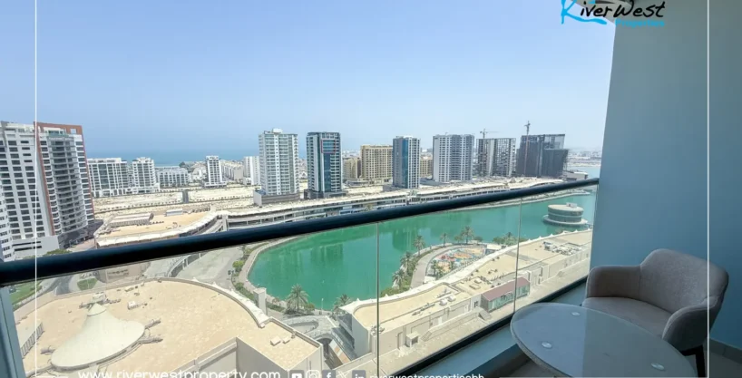 3 Bedroom Lagoon View Apartment in Amwaj Islands